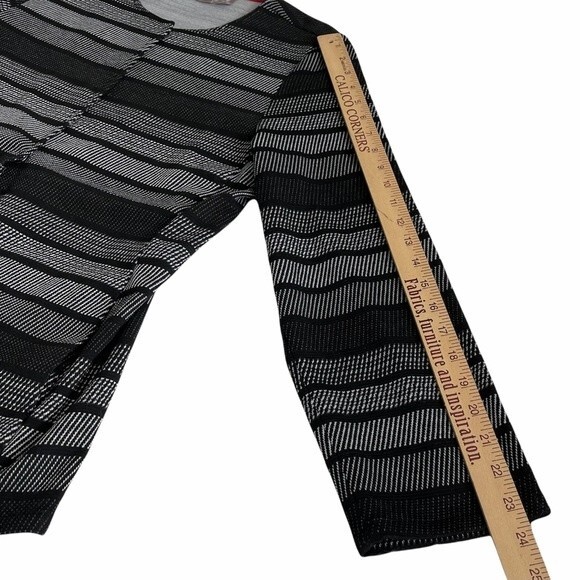 Chico’s 2 Knit Jacket Snap Buttons Black Dark Academia Chic Sophisticated Size L - Picture 11 of 15